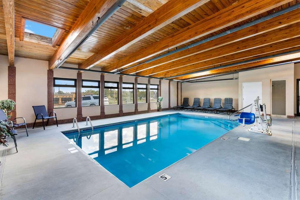 Super 8 By Wyndham Dickson Hotel Facilities photo